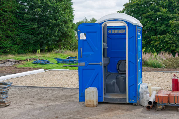 Best Construction Site Portable Toilets  in Clermont, FL